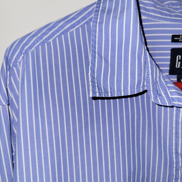 GAP || XL Blue Stripe Organic Poplin Cotton Button Down Big Shirt - Picture 4 of 8